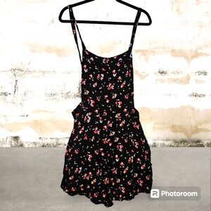 Free People womens shorts romper sz L